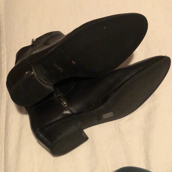 Black coach short booties - Picture 4 of 4